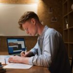 How to Write a Novel Using AI: A Complete Guide for Modern Writers